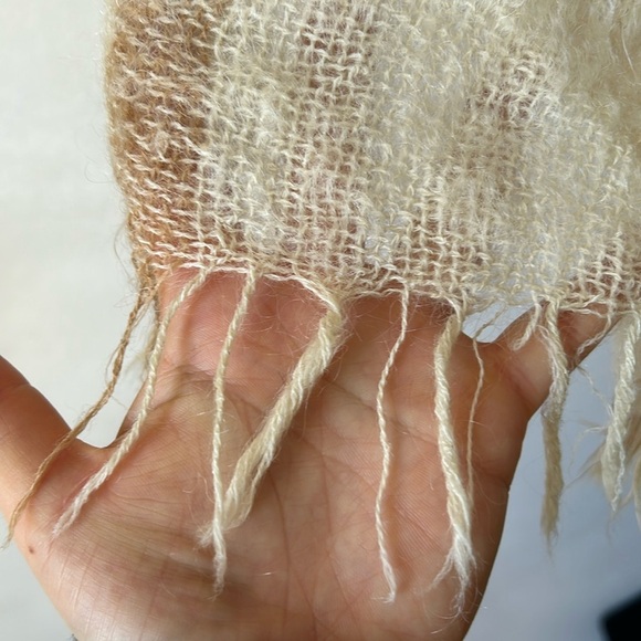 Vintage Eatons Wool Mohair Throw shawl plaid fluffy blanket scarf cream brown - Picture 4 of 5